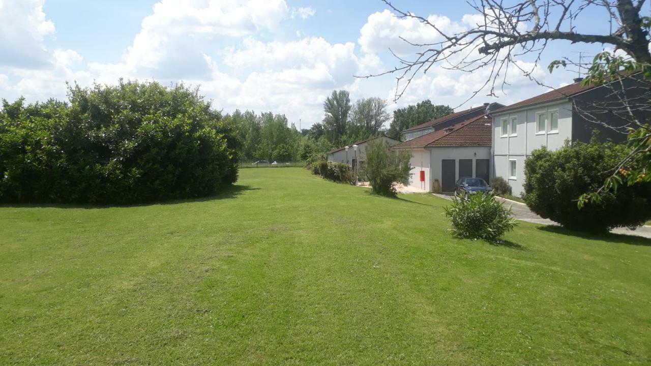 Hotel - Restaurant Du Lac - Agen Боэ Экстерьер фото